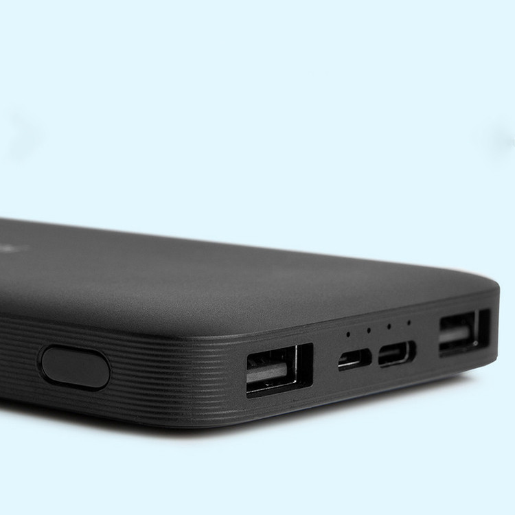پاوربانک 10 وات شیائومی مدل Redmi ظرفیت 10000 میلی آمپر ساعت به همراه کابل تبدیل microUSB